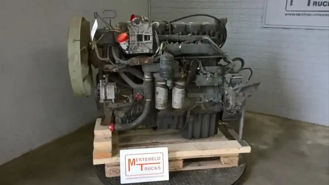 Renault Motor Magnum AE 400 E-tech - Moteur pour Camion: photos 1 Renault Motor Magnum AE 400 E-tech - Moteur pour Camion: photos 1
