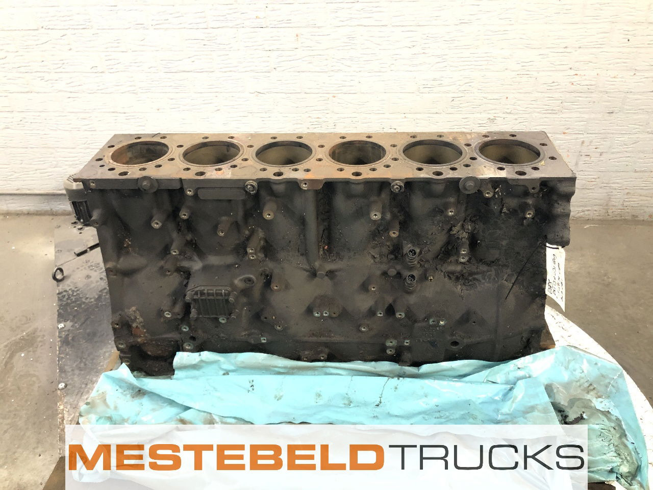 Renault Motorblok DXI 13 Magnum - Moteur pour Camion: photos 1 Renault Motorblok DXI 13 Magnum - Moteur pour Camion: photos 1