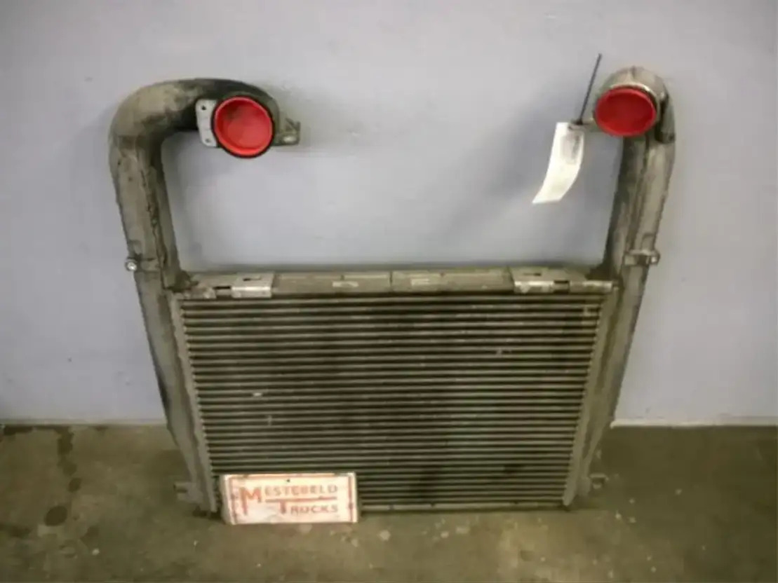 Scania Intercooler - Intercooler pour Camion: photos 1 Scania Intercooler - Intercooler pour Camion: photos 1