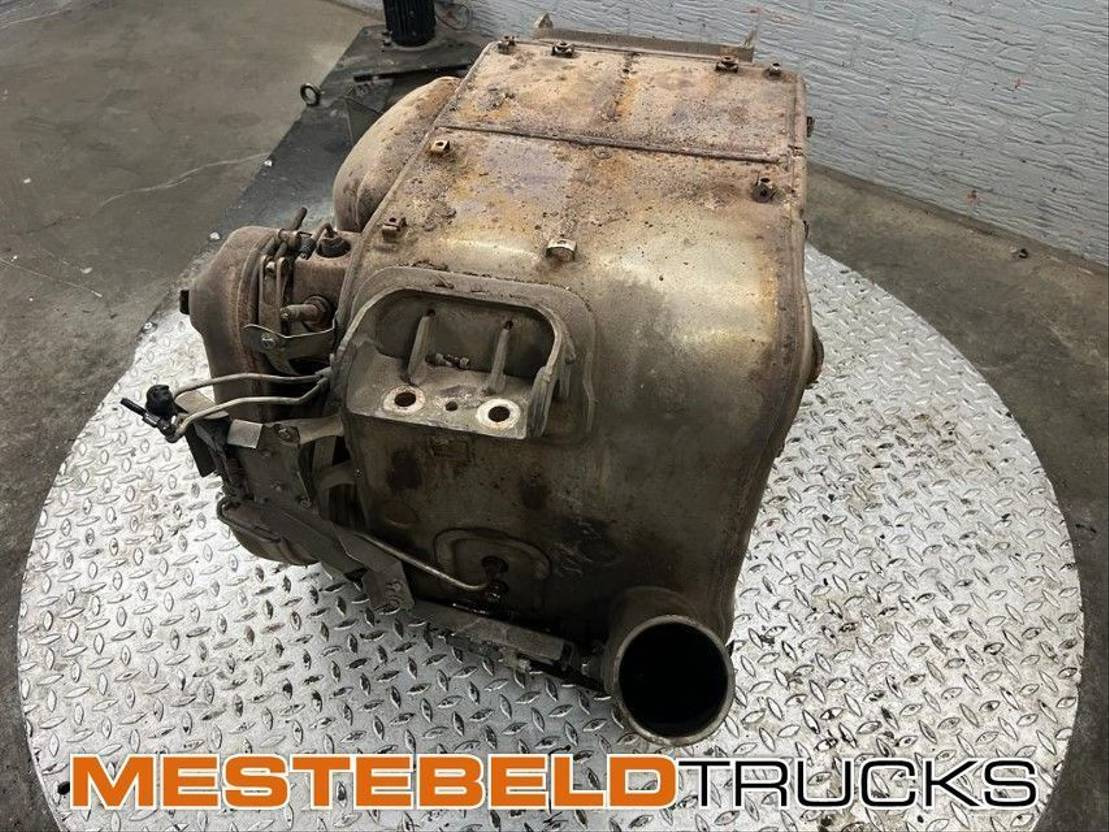 Volvo Katalysator - Système d'échappement pour Camion: photos 2 Volvo Katalysator - Système d'échappement pour Camion: photos 2