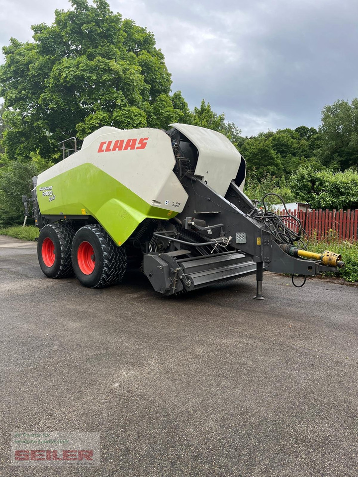 CLAAS Quadrant 3400 RC - Presse à balles cubiques: photos 1 CLAAS Quadrant 3400 RC - Presse à balles cubiques: photos 1