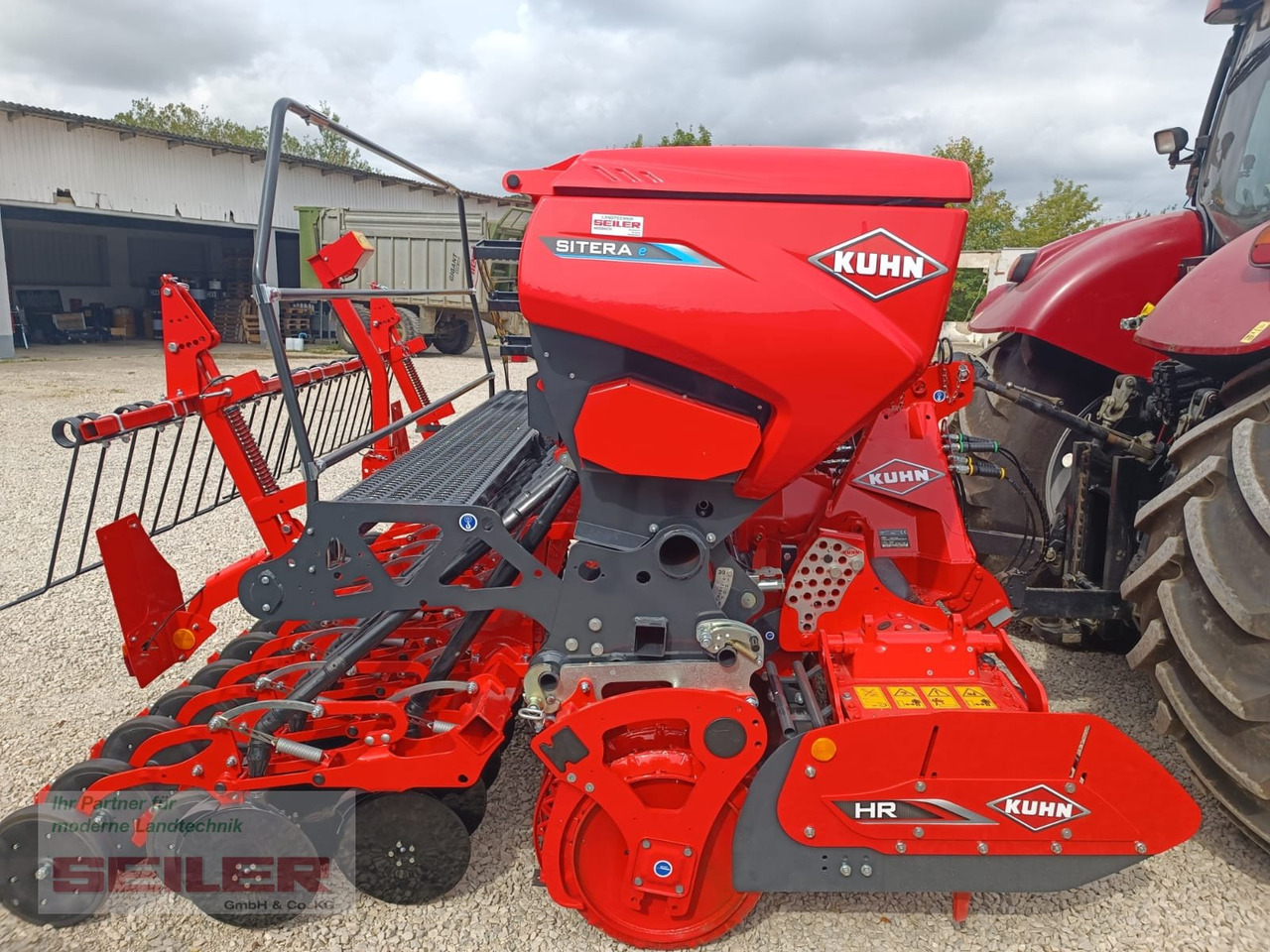 Kuhn HR 3030 D + Sitera 3030-24E - Combiné de semis: photos 3 Kuhn HR 3030 D + Sitera 3030-24E - Combiné de semis: photos 3