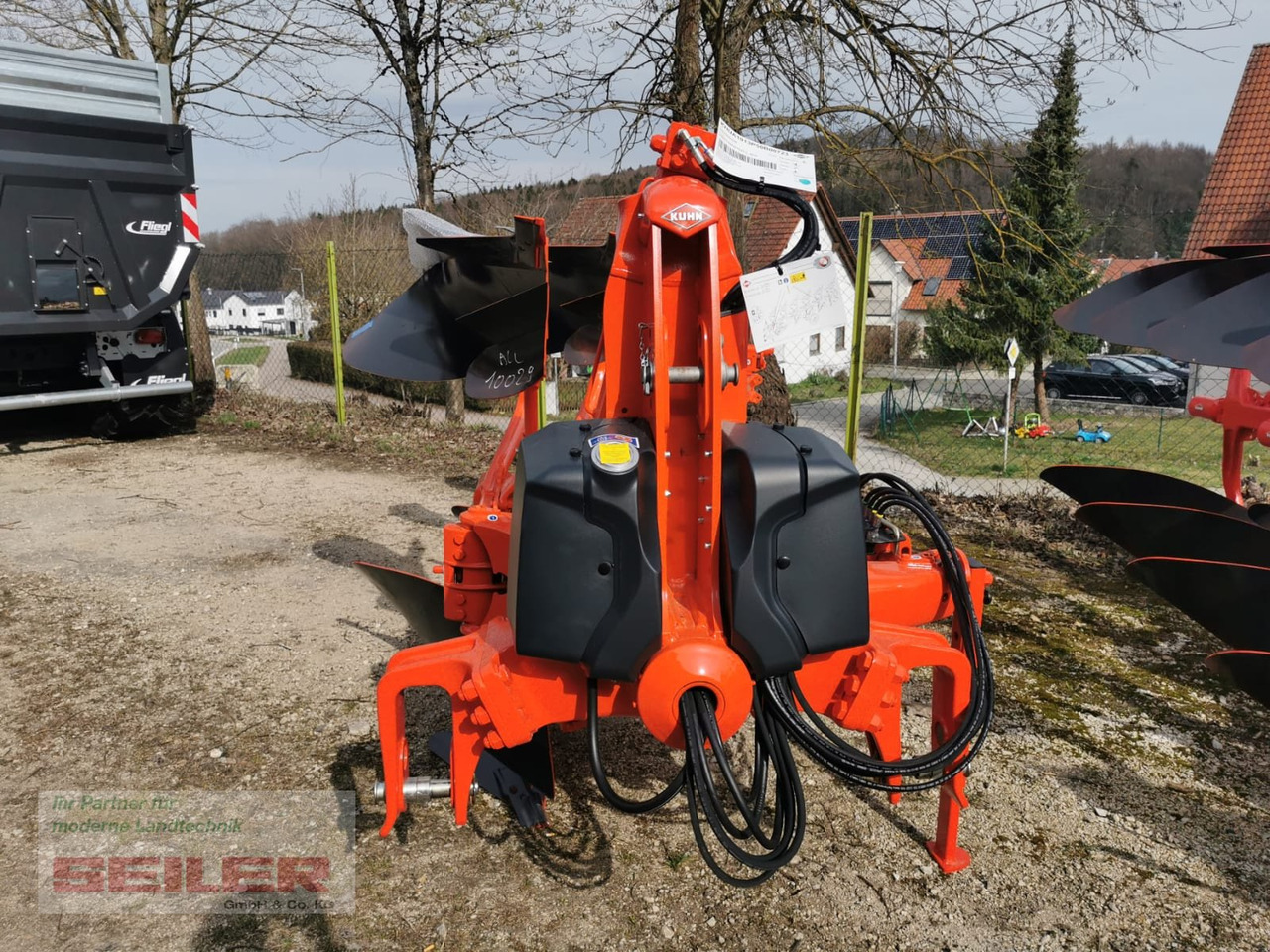 Kuhn Vari-Master L5 NSH TPo - Charrue: photos 3 Kuhn Vari-Master L5 NSH TPo - Charrue: photos 3