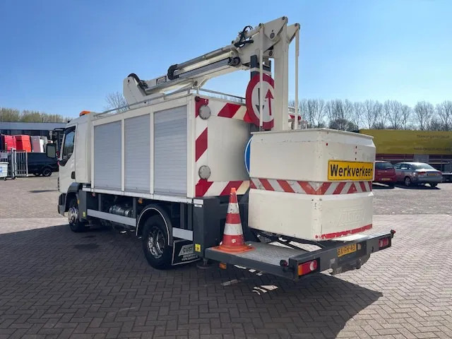 DAF LF 45.160 CUSTERS Hoogwerker 14,5 mtr / Skyworker 14,5mtr - Camion avec nacelle: photos 5 DAF LF 45.160 CUSTERS Hoogwerker 14,5 mtr / Skyworker 14,5mtr - Camion avec nacelle: photos 5