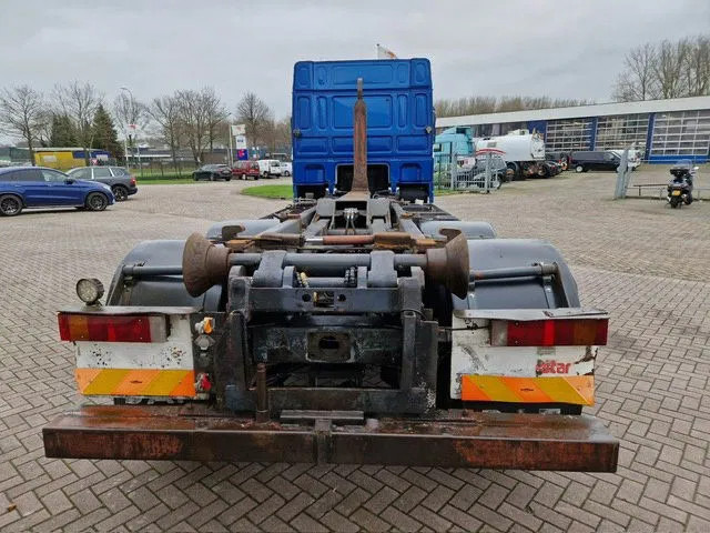 DAF XF 95.430 Euro 4 6x2 Manual-Gear - Châssis cabine: photos 4 DAF XF 95.430 Euro 4 6x2 Manual-Gear - Châssis cabine: photos 4