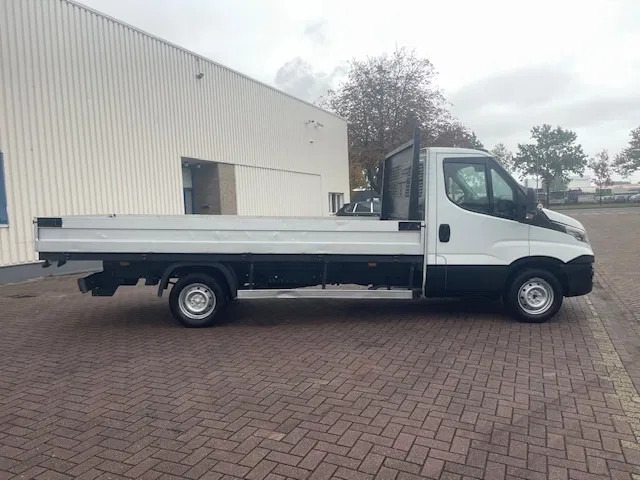 Iveco Daily 35S14 - Pick-up, Utilitaire double cabine: photos 2 Iveco Daily 35S14 - Pick-up, Utilitaire double cabine: photos 2