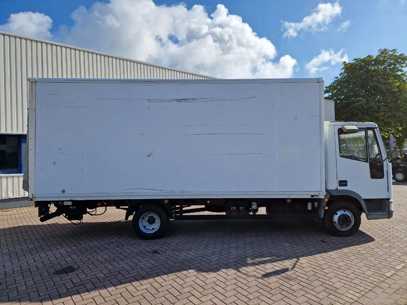 Iveco Eurocargo 75E15 6 Cilinder Engine 4x2 Full Springs Euro 2 engine - Camion fourgon: photos 2 Iveco Eurocargo 75E15 6 Cilinder Engine 4x2 Full Springs Euro 2 engine - Camion fourgon: photos 2