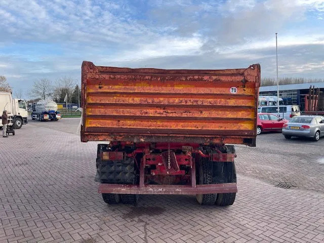Mercedes-Benz AK 2635 6x4 V8 - Camion benne: photos 4 Mercedes-Benz AK 2635 6x4 V8 - Camion benne: photos 4