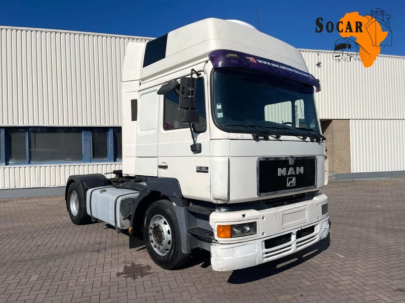 MAN 19.463 6 Cilinder Manual pomp - Tracteur routier: photos 1 MAN 19.463 6 Cilinder Manual pomp - Tracteur routier: photos 1