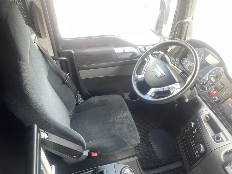 Tracteur routier MAN TGX 18.560 Euro 6 Retarder 2Tank: photos 17 Tracteur routier MAN TGX 18.560 Euro 6 Retarder 2Tank: photos 17