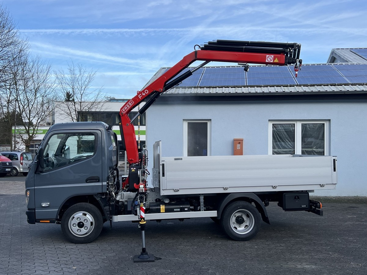 FUSO 6S15 Pritsche 3.0m Kran 4xhydr. Funk! - Fourgon plateau: photos 3 FUSO 6S15 Pritsche 3.0m Kran 4xhydr. Funk! - Fourgon plateau: photos 3