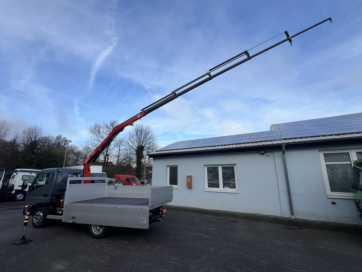 FUSO 6S15 Pritsche 3.0m Kran 4xhydr. Funk! - Fourgon plateau: photos 5 FUSO 6S15 Pritsche 3.0m Kran 4xhydr. Funk! - Fourgon plateau: photos 5