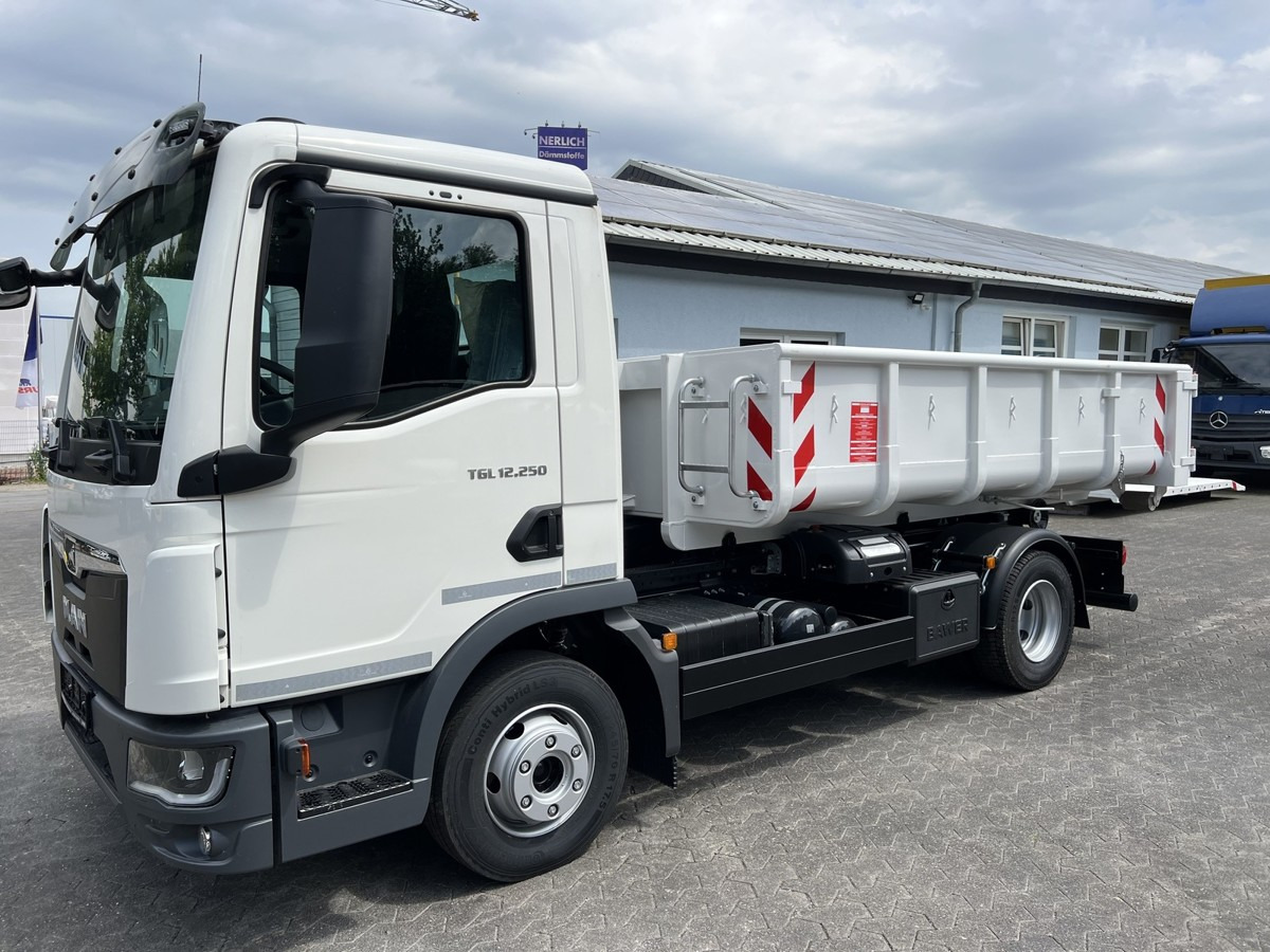 MAN TGL 12.250 BL NEU City Abrollkipper PowerMatic s - Camion ampliroll: photos 3 MAN TGL 12.250 BL NEU City Abrollkipper PowerMatic s - Camion ampliroll: photos 3