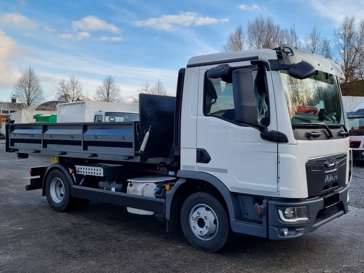 MAN TGL 8.220 BL City Abollkipper 6t TipMatic AHKx2 - Camion ampliroll: photos 3 MAN TGL 8.220 BL City Abollkipper 6t TipMatic AHKx2 - Camion ampliroll: photos 3