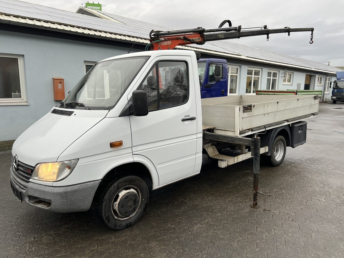 MERCEDES-BENZ Sprinter 413 313 Pritsche Kran Palfinger PC2300 - Fourgon plateau: photos 5 MERCEDES-BENZ Sprinter 413 313 Pritsche Kran Palfinger PC2300 - Fourgon plateau: photos 5