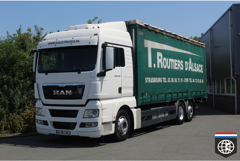 MAN TGX 26 440 RETARDER - NIGHT A/C - Camion à rideaux coulissants: photos 1 MAN TGX 26 440 RETARDER - NIGHT A/C - Camion à rideaux coulissants: photos 1