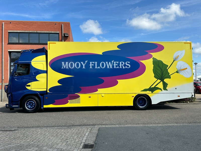 Volvo FH 460 EEV 4X2 HORSES / RACE TEAM / HOLLAND TRUCK - Camion frigorifique: photos 4 Volvo FH 460 EEV 4X2 HORSES / RACE TEAM / HOLLAND TRUCK - Camion frigorifique: photos 4