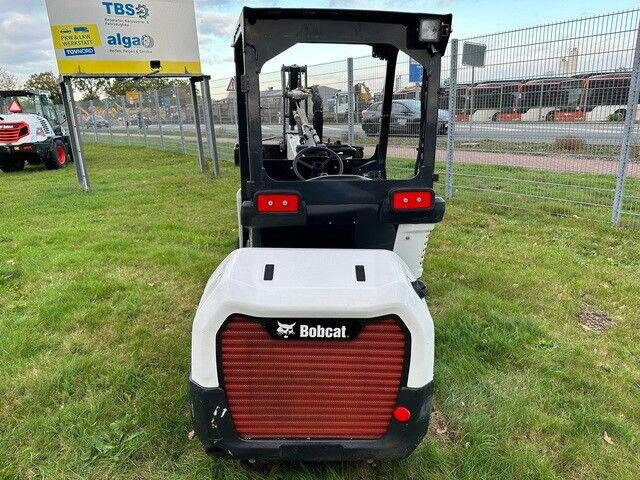 Bobcat L28, Neuwertiger Zustand, S.W.S., Schaufel - Chargeuse sur pneus: photos 4 Bobcat L28, Neuwertiger Zustand, S.W.S., Schaufel - Chargeuse sur pneus: photos 4