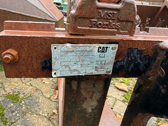 Caterpillar Palettengabel, Zinkenlänge 1.120mm, S.W.S. - Chargeuse sur pneus: photos 2 Caterpillar Palettengabel, Zinkenlänge 1.120mm, S.W.S. - Chargeuse sur pneus: photos 2