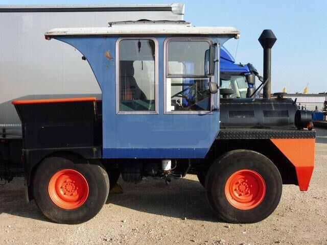 Cordes Zugmaschine (Lokomotive) Personenanhänger - Autocar: photos 4 Cordes Zugmaschine (Lokomotive) Personenanhänger - Autocar: photos 4