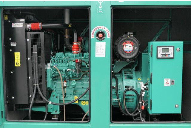 Cummins 125 kVA, Stromgenerator, Isoliert - Engins de chantier: photos 2 Cummins 125 kVA, Stromgenerator, Isoliert - Engins de chantier: photos 2