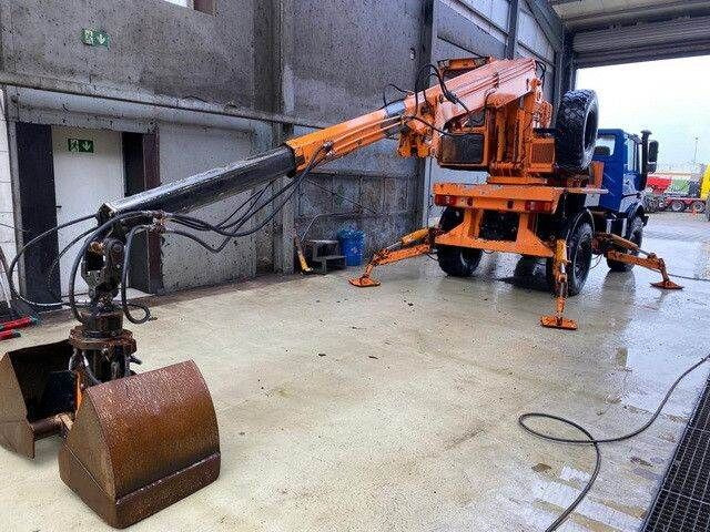 Unimog U 1450 4x4, Kran, Seilwinde - Engins de chantier: photos 3 Unimog U 1450 4x4, Kran, Seilwinde - Engins de chantier: photos 3