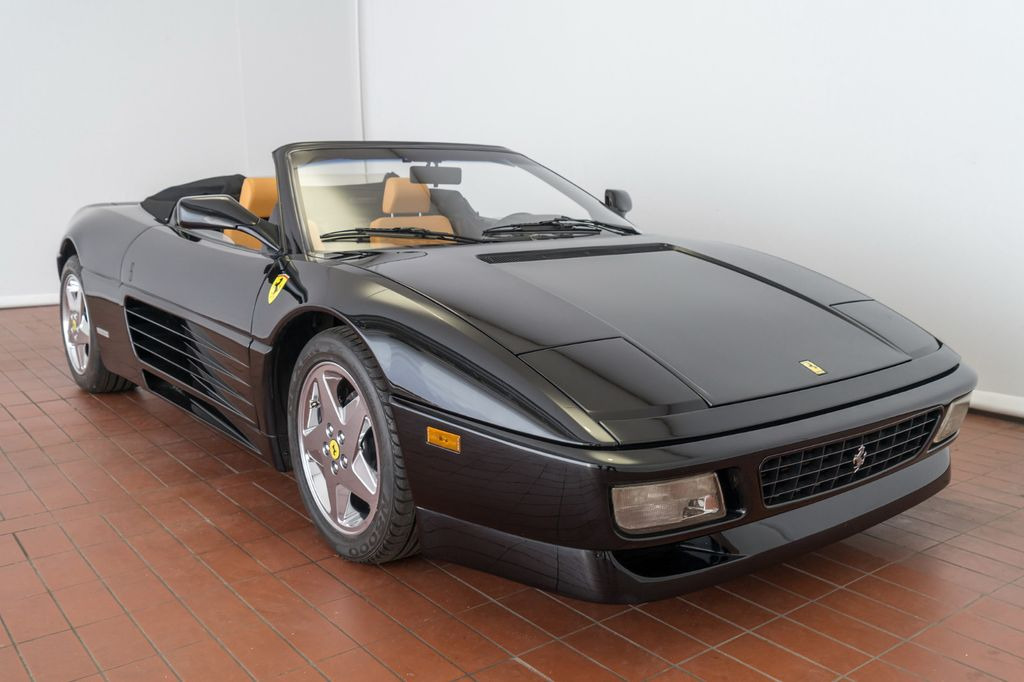 Ferrari 348 Spider/TOP Zustand/Zahnriemen+TÜV neu! - Voiture: photos 1 Ferrari 348 Spider/TOP Zustand/Zahnriemen+TÜV neu! - Voiture: photos 1