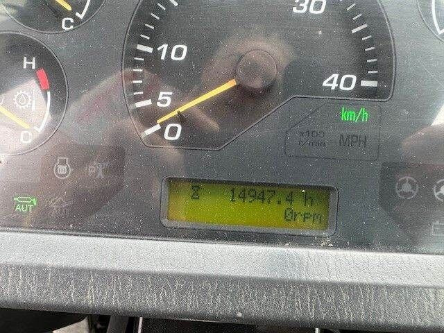 Chargeuse sur pneus Komatsu WA 470-6, Schaufel mit Zähne 4,3m³: photos 14 Chargeuse sur pneus Komatsu WA 470-6, Schaufel mit Zähne 4,3m³: photos 14