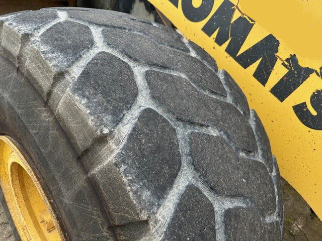 Komatsu WA 470-6, Schaufel mit Zähne 4,3m³ - Chargeuse sur pneus: photos 5 Komatsu WA 470-6, Schaufel mit Zähne 4,3m³ - Chargeuse sur pneus: photos 5