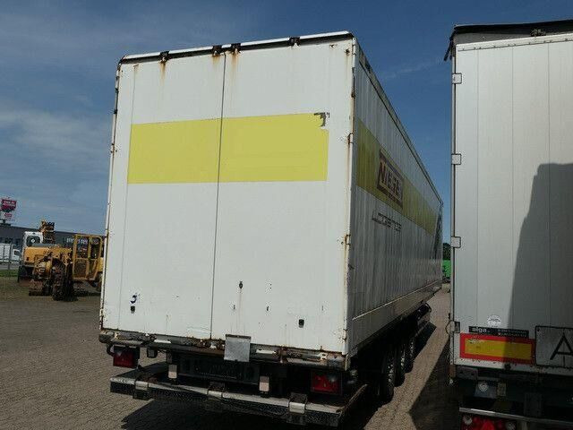 Krone SDK 27, Schlüssellochblech, LBW, Luft-Lift, SAF - Semi-remorque fourgon: photos 4 Krone SDK 27, Schlüssellochblech, LBW, Luft-Lift, SAF - Semi-remorque fourgon: photos 4