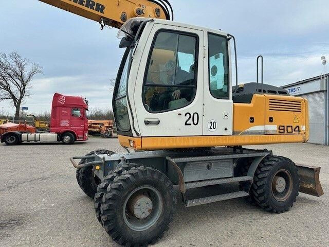 Liebherr A 904 C Litronic/SW System SW48/Klima/Kamera - Pelle sur pneus: photos 5 Liebherr A 904 C Litronic/SW System SW48/Klima/Kamera - Pelle sur pneus: photos 5
