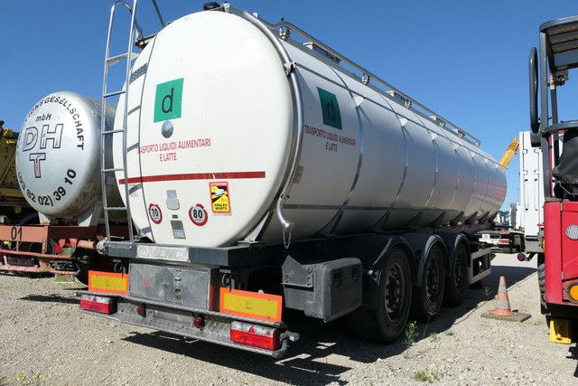 Menci SA 105/Lebensmittel/32.000 ltr./Iso/Spülleitung - Semi-remorque citerne: photos 2 Menci SA 105/Lebensmittel/32.000 ltr./Iso/Spülleitung - Semi-remorque citerne: photos 2