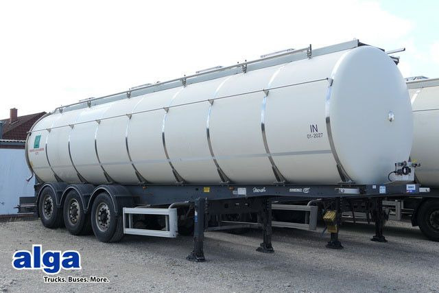 Menci SA 105, isoliert, 32m³, 4 Kammern, Alu-Felgen - Semi-remorque citerne: photos 1 Menci SA 105, isoliert, 32m³, 4 Kammern, Alu-Felgen - Semi-remorque citerne: photos 1