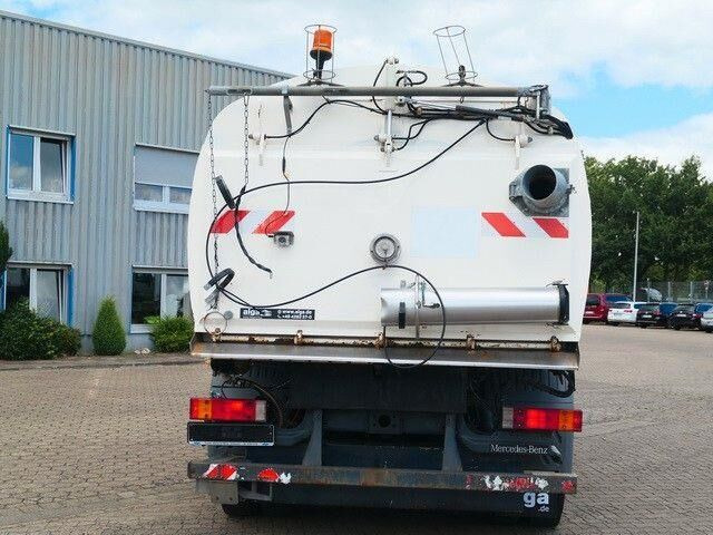 Mercedes-Benz 1518 LKO Atego 4x2, Kobit-Aufbau, 8m³,Wassertank - Balayeuse de voirie: photos 4 Mercedes-Benz 1518 LKO Atego 4x2, Kobit-Aufbau, 8m³,Wassertank - Balayeuse de voirie: photos 4
