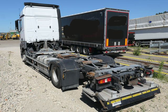 Mercedes-Benz 1842 L Actros/LBW/Retarder/BDF - Camion porte-conteneur/ Caisse mobile: photos 4 Mercedes-Benz 1842 L Actros/LBW/Retarder/BDF - Camion porte-conteneur/ Caisse mobile: photos 4