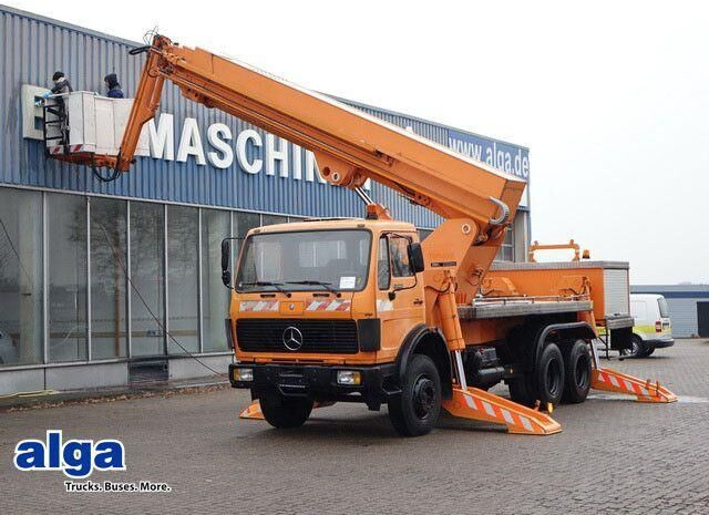 Mercedes-Benz 2222 6x4, Ruthmann, 28m. 3. Sitz - Nacelle articulée: photos 1 Mercedes-Benz 2222 6x4, Ruthmann, 28m. 3. Sitz - Nacelle articulée: photos 1