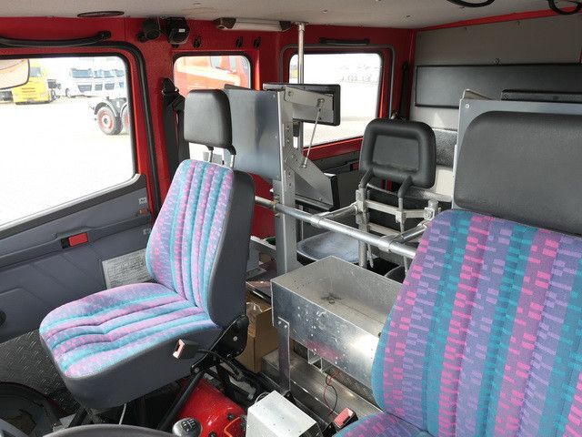 Crédit-bail Mercedes-Benz 814 D/Feuerwehr/Metz/Wassertank/Pumpe  Mercedes-Benz 814 D/Feuerwehr/Metz/Wassertank/Pumpe: photos 14