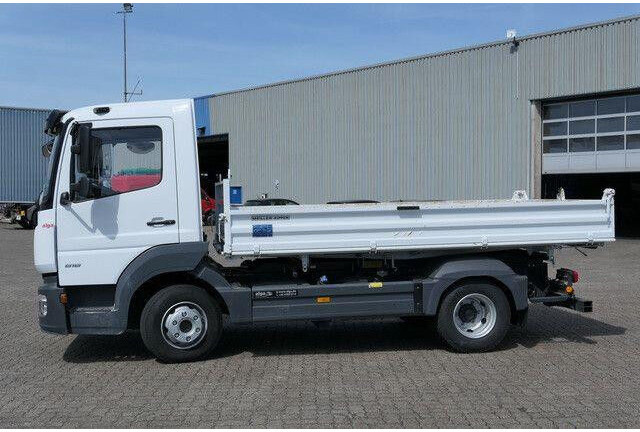 Mercedes-Benz 818 K Atego 4x2, Meiller, 19tkm, 2x AHK, Klima - Camion benne: photos 5 Mercedes-Benz 818 K Atego 4x2, Meiller, 19tkm, 2x AHK, Klima - Camion benne: photos 5