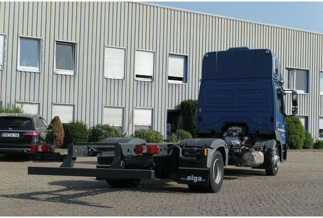 Mercedes-Benz 918 L Atego 4x2, Schlafliege, Klima,Nebenantrieb - Châssis cabine: photos 3 Mercedes-Benz 918 L Atego 4x2, Schlafliege, Klima,Nebenantrieb - Châssis cabine: photos 3