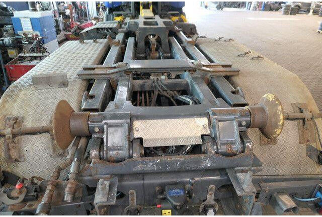 Scania R 500 8x4, Palfinger P24A, Knickarm, Retarder,AC - Camion ampliroll: photos 4 Scania R 500 8x4, Palfinger P24A, Knickarm, Retarder,AC - Camion ampliroll: photos 4