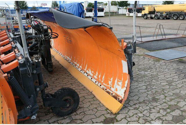 Schmidt MF 9.3, Schneeschild, 5.600mm, Winterdienst - Lame à neige: photos 2 Schmidt MF 9.3, Schneeschild, 5.600mm, Winterdienst - Lame à neige: photos 2