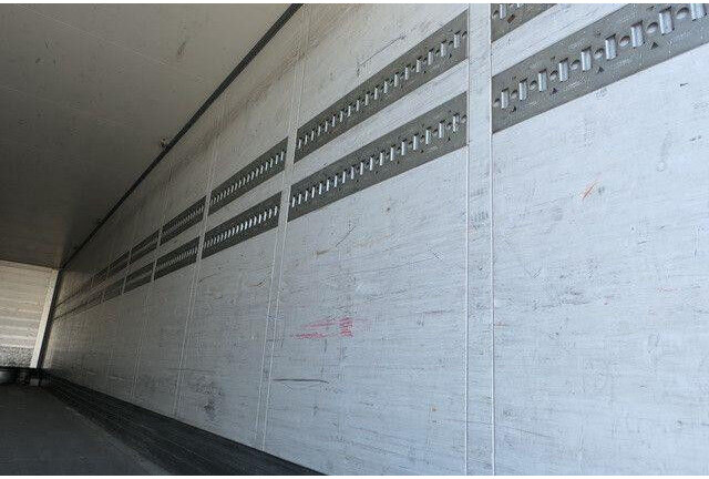 Schmitz Cargobull SKO 24/L 13.62 FP, Isoliert, Verzinkt, Luft-Lift - Semi-remorque fourgon: photos 5 Schmitz Cargobull SKO 24/L 13.62 FP, Isoliert, Verzinkt, Luft-Lift - Semi-remorque fourgon: photos 5