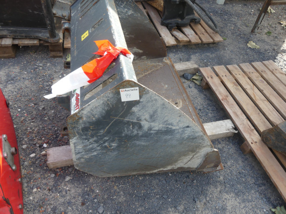 Bac pour manitou - Accessoire pour Engins de chantier: photos 2 Bac pour manitou - Accessoire pour Engins de chantier: photos 2