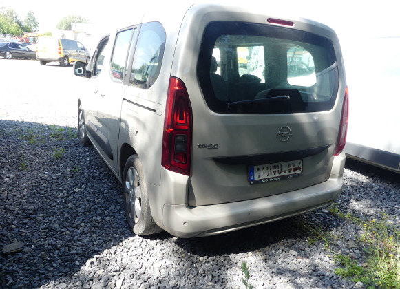 Voiture Opel Combo LIFE (2020-164.299 km-VIN:WOVECYHYLJ618520) - Autre matériel: photos 5 Voiture Opel Combo LIFE (2020-164.299 km-VIN:WOVECYHYLJ618520) - Autre matériel: photos 5