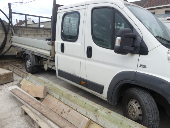 Camionnette double cabine plateau (Pour pièces) Fiat ducato - Fourgon plateau, Utilitaire double cabine: photos 5 Camionnette double cabine plateau (Pour pièces) Fiat ducato - Fourgon plateau, Utilitaire double cabine: photos 5