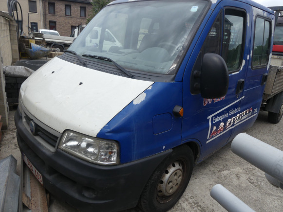 Camionnette double cabine plateau (à reconditionner) Fiat ducato - Fourgon plateau, Utilitaire double cabine: photos 1 Camionnette double cabine plateau (à reconditionner) Fiat ducato - Fourgon plateau, Utilitaire double cabine: photos 1