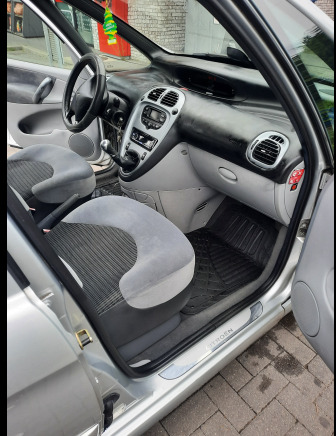 Citroen xsara picasso 1.6essence 2006 - Voiture: photos 1 Citroen xsara picasso 1.6essence 2006 - Voiture: photos 1