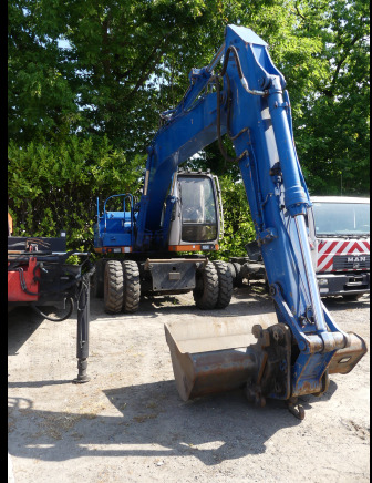 Grue sur pneus Hitachi EX165W - Pelle sur pneus: photos 2 Grue sur pneus Hitachi EX165W - Pelle sur pneus: photos 2