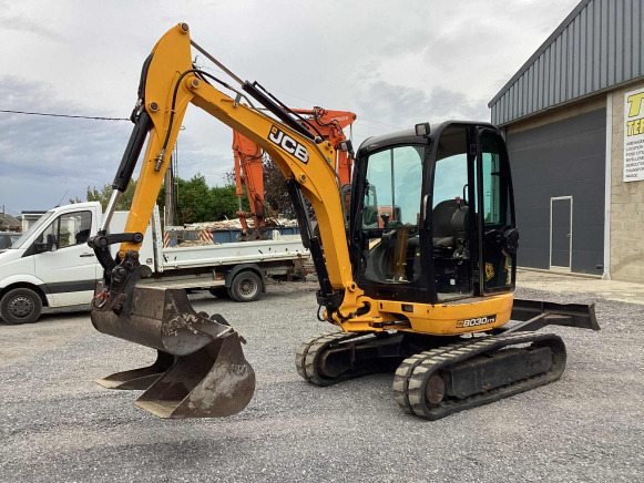 Mini pelle JCB 8030 ZTS - 2010 - 2.288 hrs - Mini pelle: photos 1 Mini pelle JCB 8030 ZTS - 2010 - 2.288 hrs - Mini pelle: photos 1