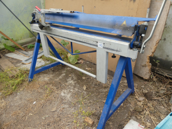 Plieuse de chantier marque et modèle inconnu - Machine à métaux: photos 3 Plieuse de chantier marque et modèle inconnu - Machine à métaux: photos 3